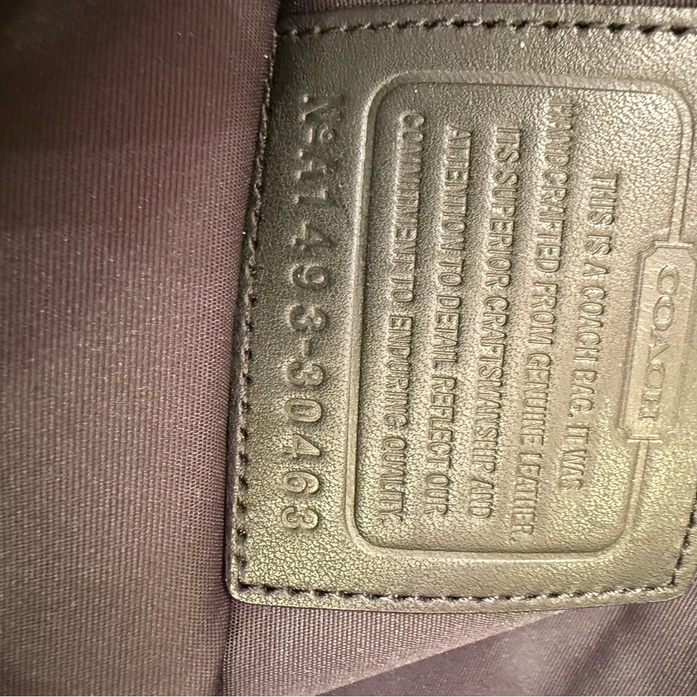 Exotic Coach embossed leather Python Snake Clutch A1493-30463. - Picture 13 of 16